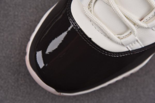 Air Jordan 11 Wmns "Neapolitan" Ar0715-101