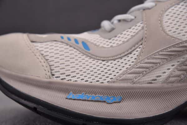 Sneaker Circuit 7000003