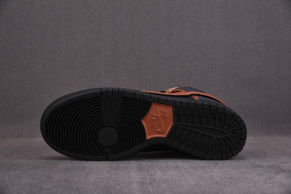 Gundam X Nike Sb Dunk High "Banshee" Dh7717-400