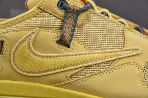 Travis Scott Nike Air Max 1 Wheat Do9392-700