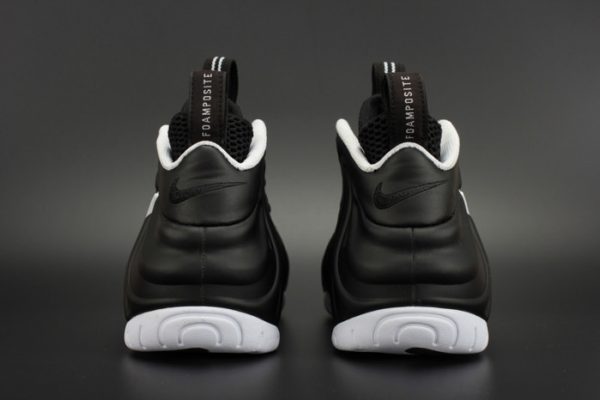 Nike Air Foamposite Pro ¡°Dr. Doom¡± Black/White 624041-006