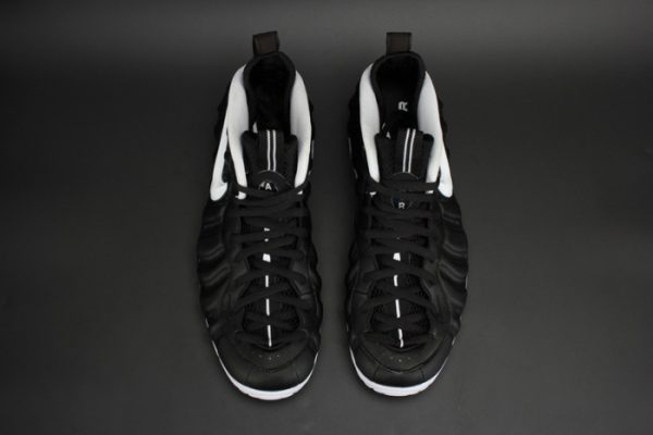 Nike Air Foamposite Pro ¡°Dr. Doom¡± Black/White 624041-006