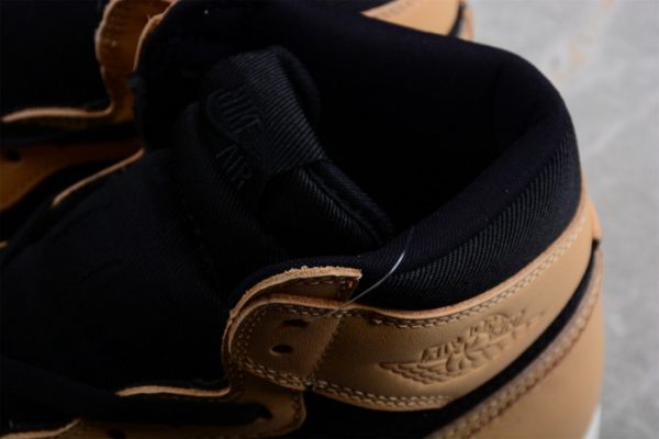 Air Jordan 1 Heirloom 555088-202