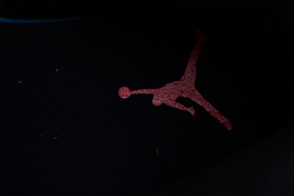 Air Jordan 1 Mid White Black Red 554724-079