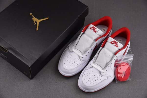 Air Jordan 1 Retro Low White Varsity Red 705329-101