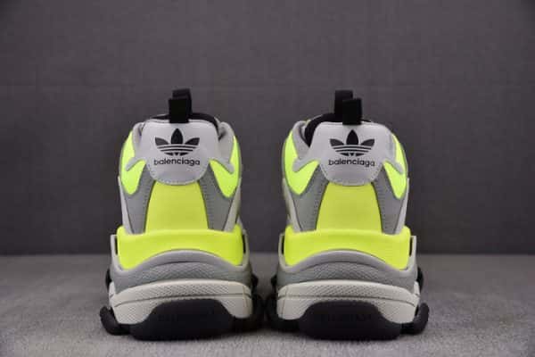 Triples Trainer Sneakers 2000064