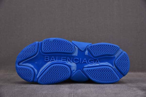 Triples Trainer Sneakers 2000051