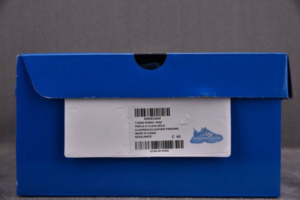 Triples Trainer Sneakers 2000051