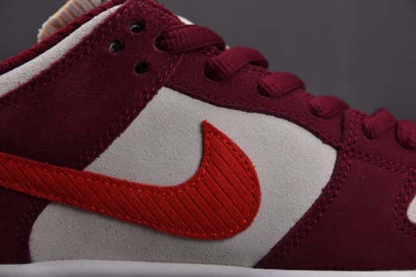 Nike Sb Dunk Low Skate Like A Girl Dx4589-600