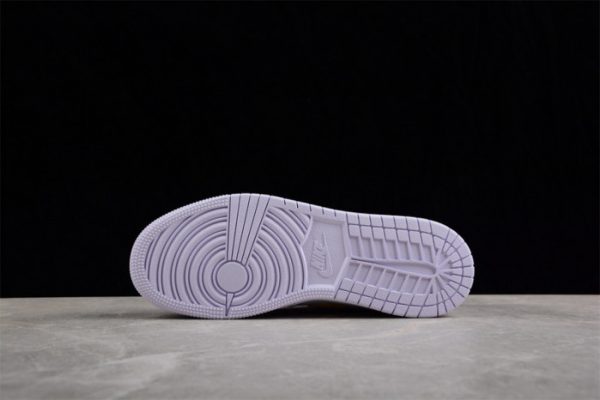 Air Jordan 1 Low Barely Grape Dc0774-501