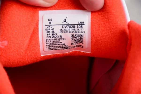 Air Jordan 3 Gs "Mars Stone" Dv7028-108