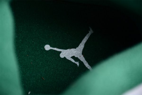 Air Jordan 5 Wmns "Lucky Green" Dd9336-103
