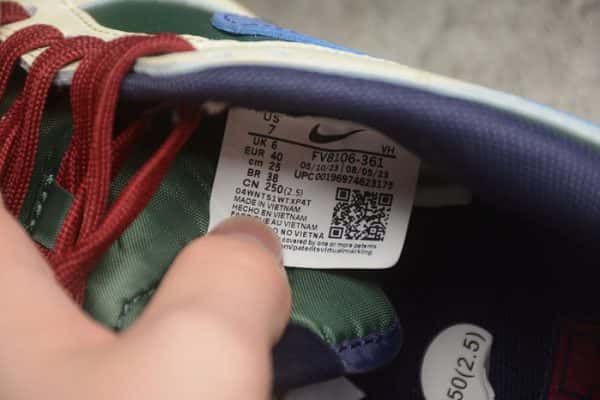 Nike Dunk Low From Nike To You Fb8106-361