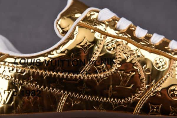 Nike Low Air Force 1 X Gold