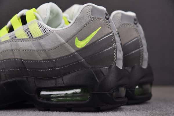 Nike Air Max 95 Og ''Neon'' 2015 554970-071