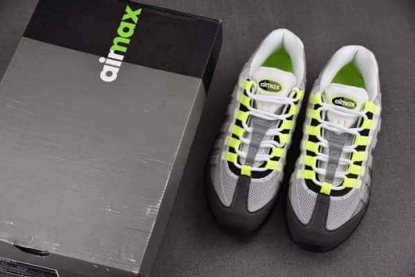 Nike Air Max 95 Og ''Neon'' 2015 554970-071