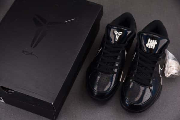 Nike Kobe 4 Protro Undefeated Black Mamba Cq3869-001