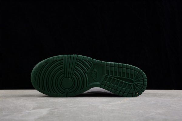 Nike Dunk Low Ch**Me He**Ts Dd1391-111