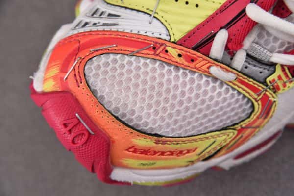 SNEAKER STAPLER 7000008