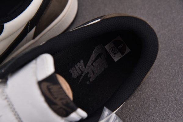 The Air Jordan 1 Low Og ¡°Mocha¡± Cz0790-102