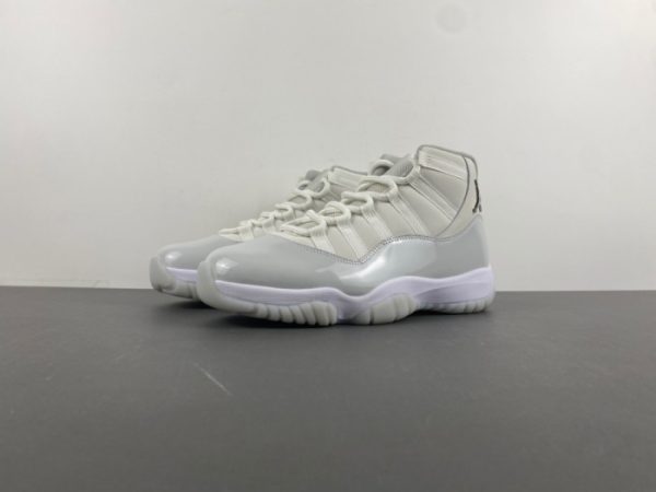 Jordan 11 Retro Grand Finale AR0715-110