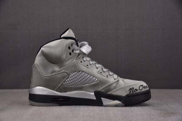 Air Jordan 5 Retro Wings (2025) IO2038-001