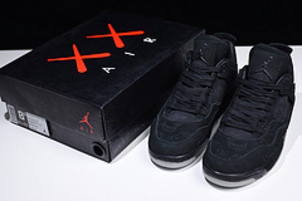 Nike Air Jordan 4 Retro Kaws Black 930155-001
