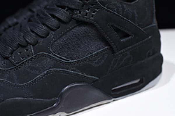 Nike Air Jordan 4 Retro Kaws Black 930155-001