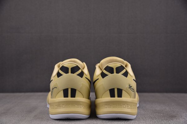 Nike Kobe 8 Protro TB Champagne Gold HM6469-701