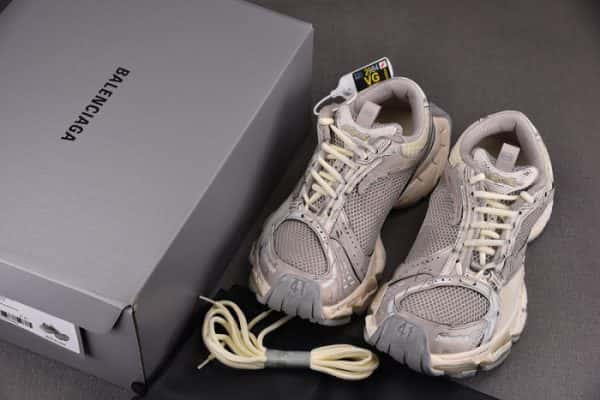 SNEAKER STAPLER 7000010