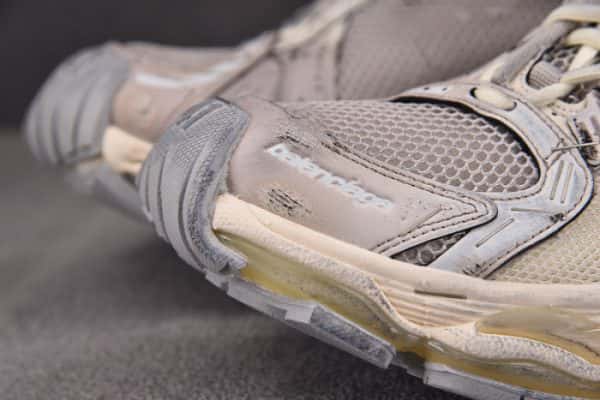 SNEAKER STAPLER 7000010