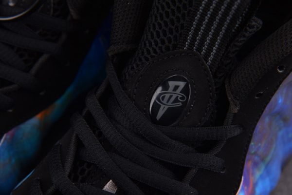 Nike Air Foamposite One Big Bang AR3771-800