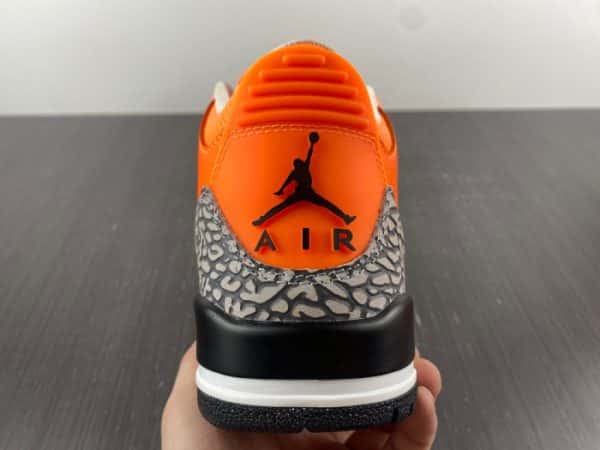 Air Jordan 3 Retro "Orange" Ct8532-801