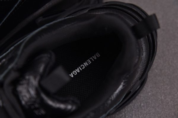 Triples Trainer Sneakers 2000071