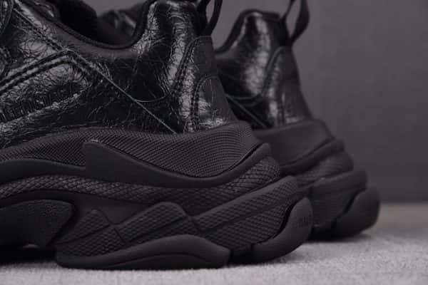 Triples Trainer Sneakers 2000071