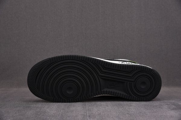 Nike Low Air Force 1 X Black