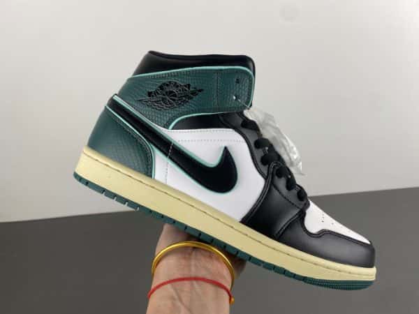 Air Jordan 1 Mid Se Oxidized Green Fq7818-100