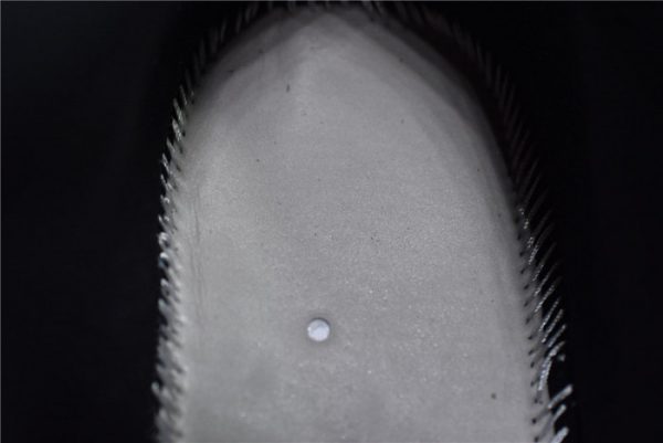 Air Jordan 1 Mid Chicago 554724-173