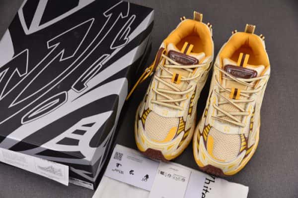 Ofw Be Right Back Brb000007