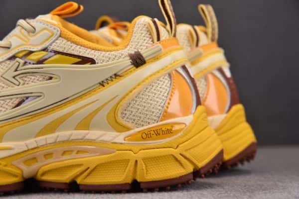 Ofw Be Right Back Brb000007