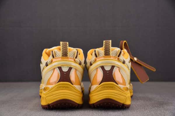 Ofw Be Right Back Brb000007