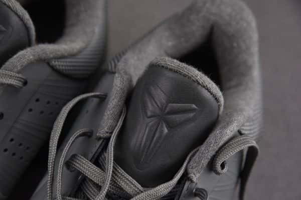 Nike Zoom Kobe 5 ''Fade To Black'' 869454-006