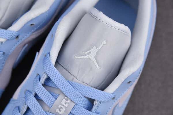 Air Jordan 1 Low Grey Aluminum Dc0774-050