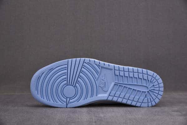 Air Jordan 1 Low Grey Aluminum Dc0774-050