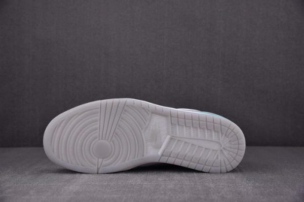 Air Jordan 1 Low Se New Emerald Dn3705-301