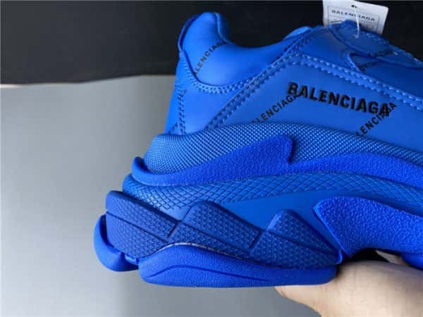 Triples Trainer Sneakers Letters 2000017