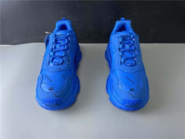 Triples Trainer Sneakers Letters 2000017