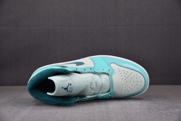 Air Jordan 1 Mid Chenille Bleached Turquoise Dz3745-300