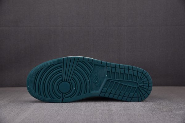 Air Jordan 1 Mid Chenille Bleached Turquoise Dz3745-300
