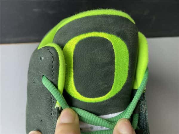 Air Jordan 13 Retro ''Oregon Ducks'' Pe Ar4390-313